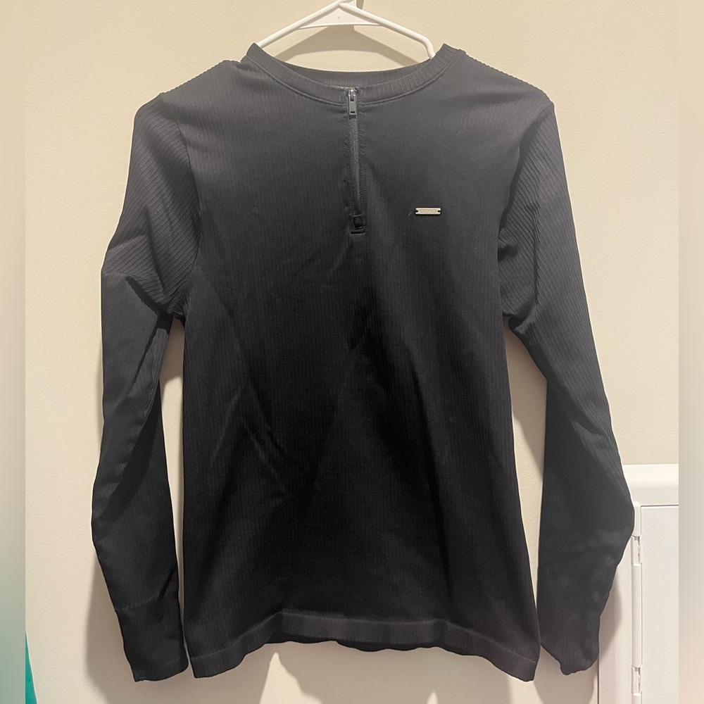Black Long Sleeve Top